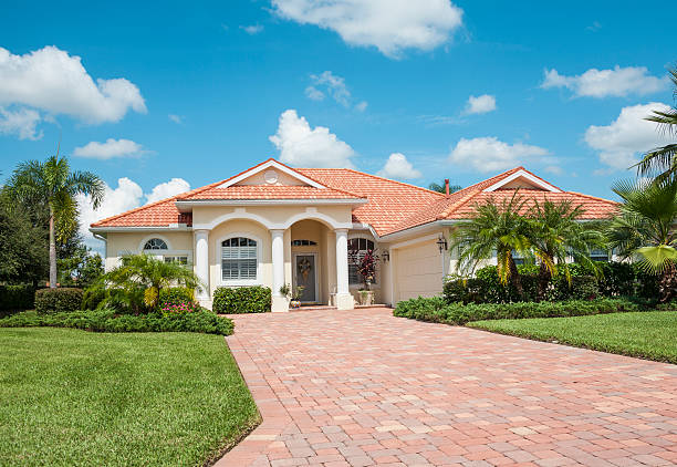 Best Custom Driveway Pavers  in Middlefield, OH